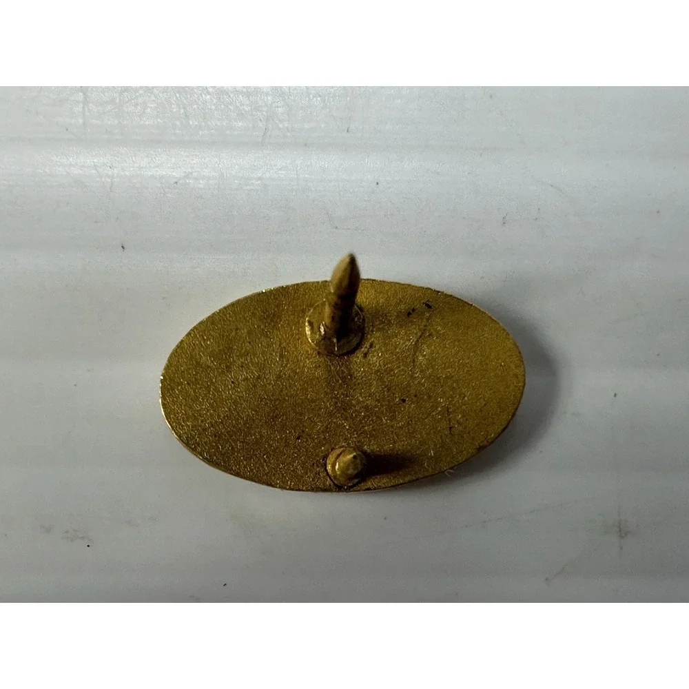 Vintage Kirby Vacuum Salesman Lapel Pin Red Gold Enamel Advertising Tie Tack‎